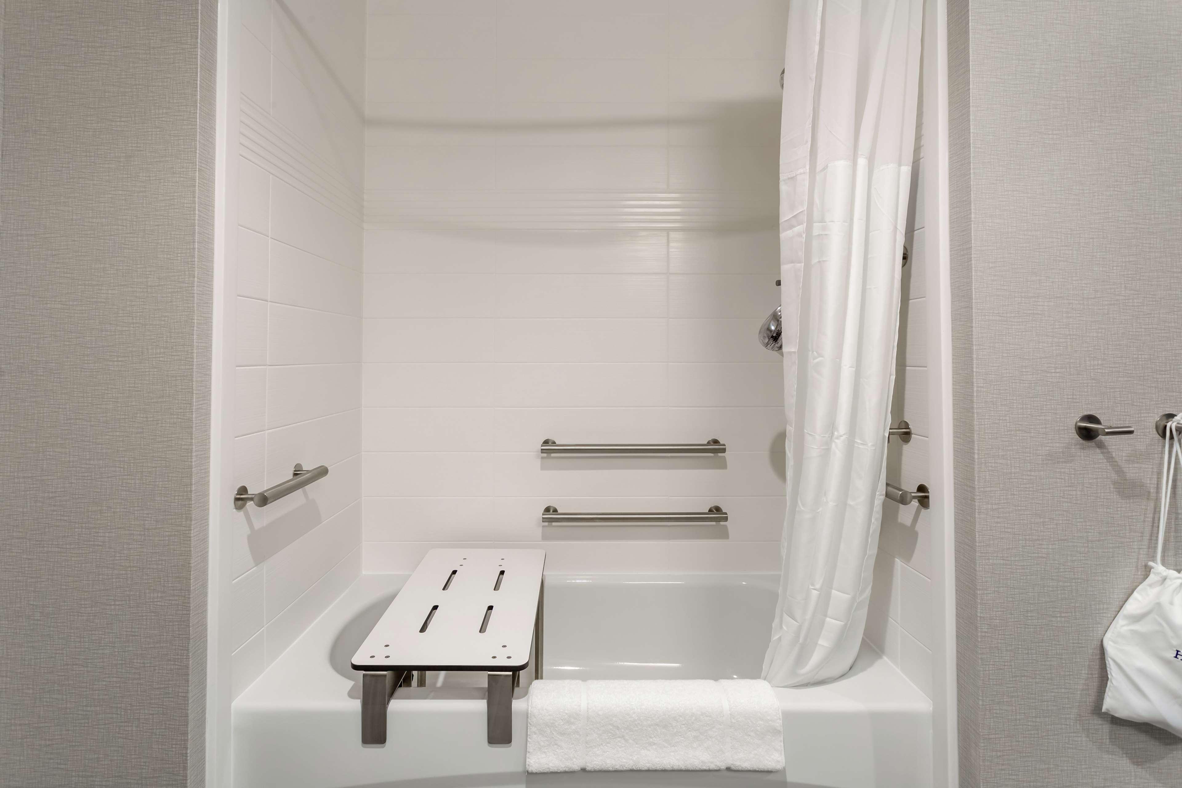 Hampton Inn Madison, Oh Extérieur photo
