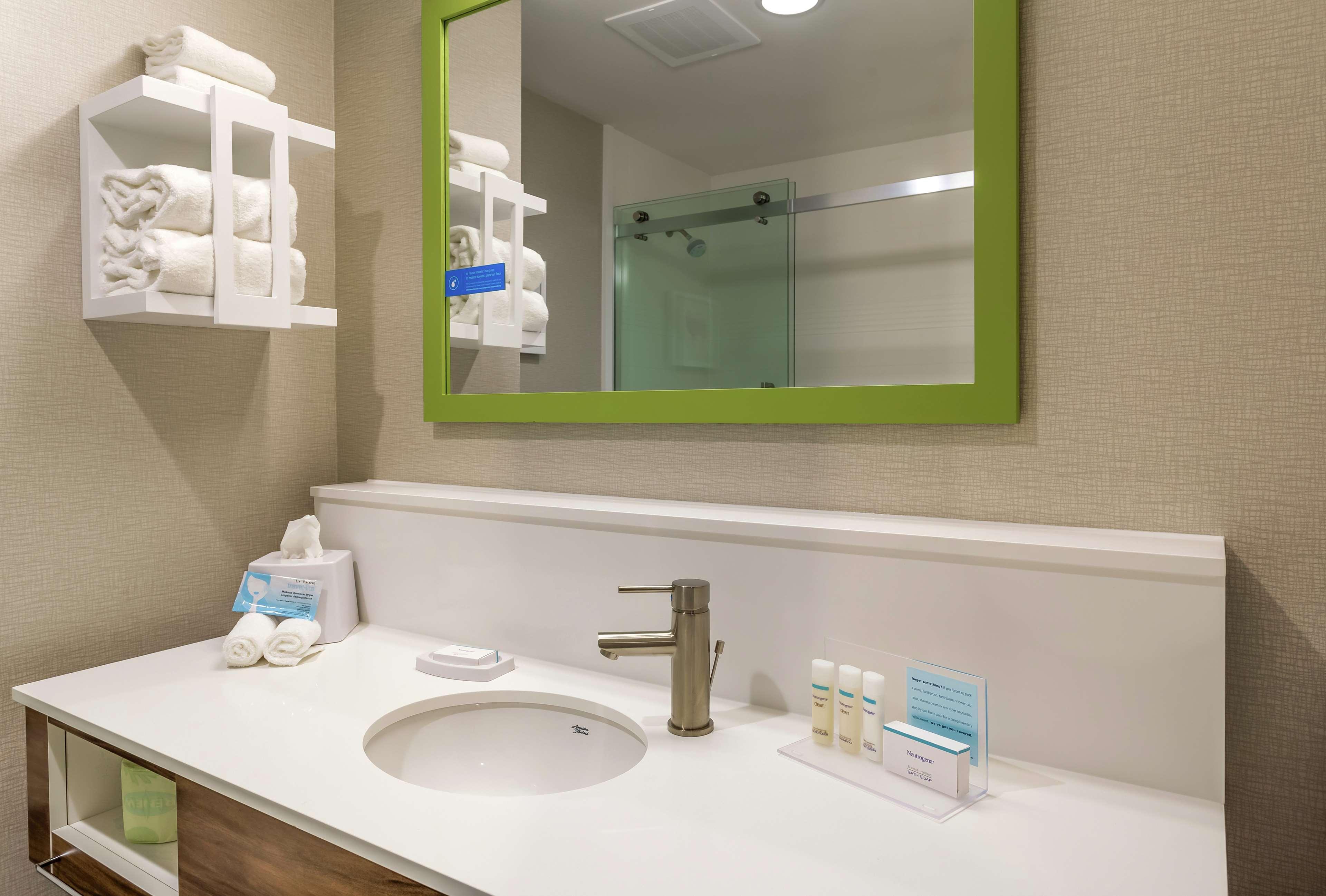 Hampton Inn Madison, Oh Extérieur photo