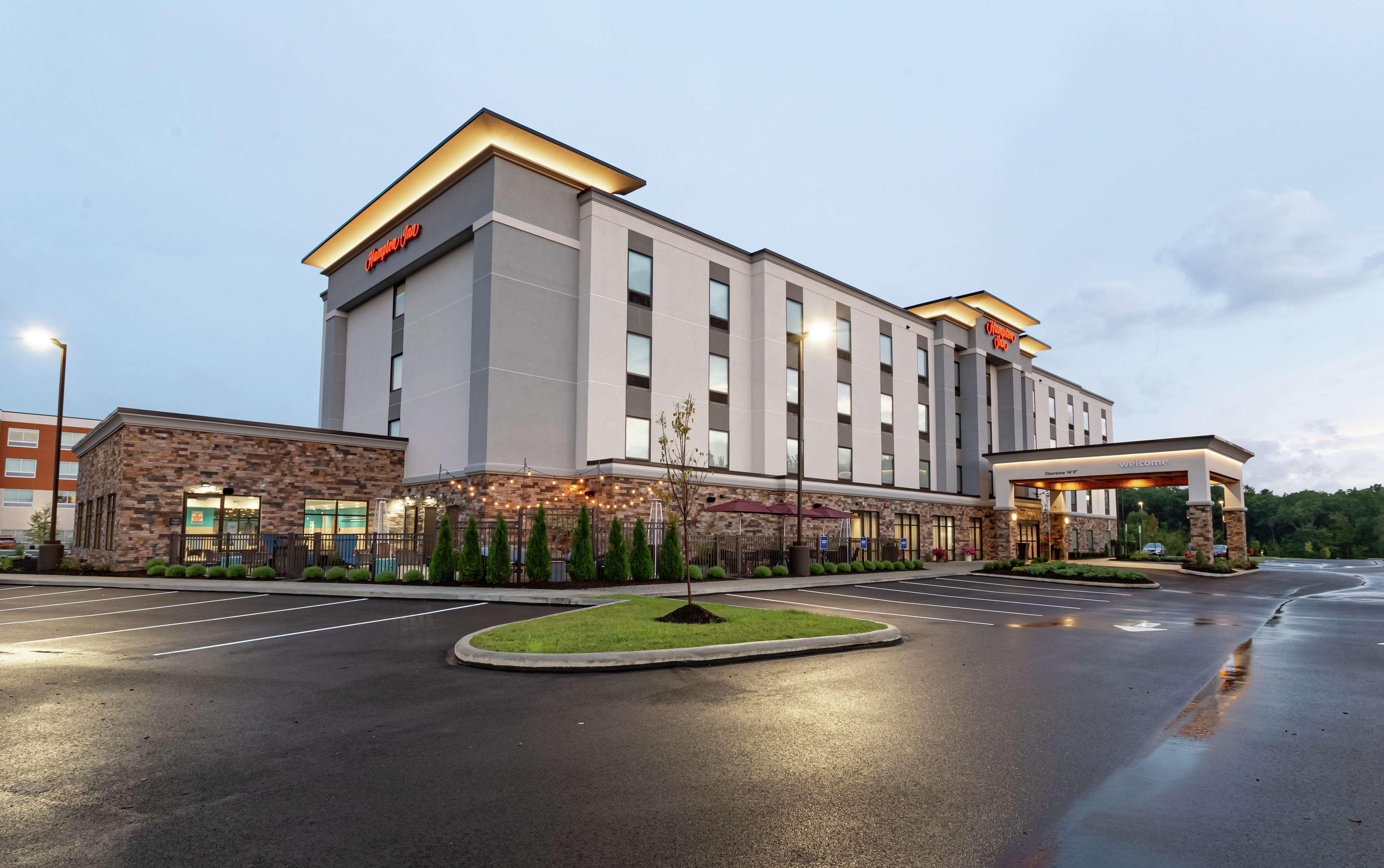 Hampton Inn Madison, Oh Extérieur photo