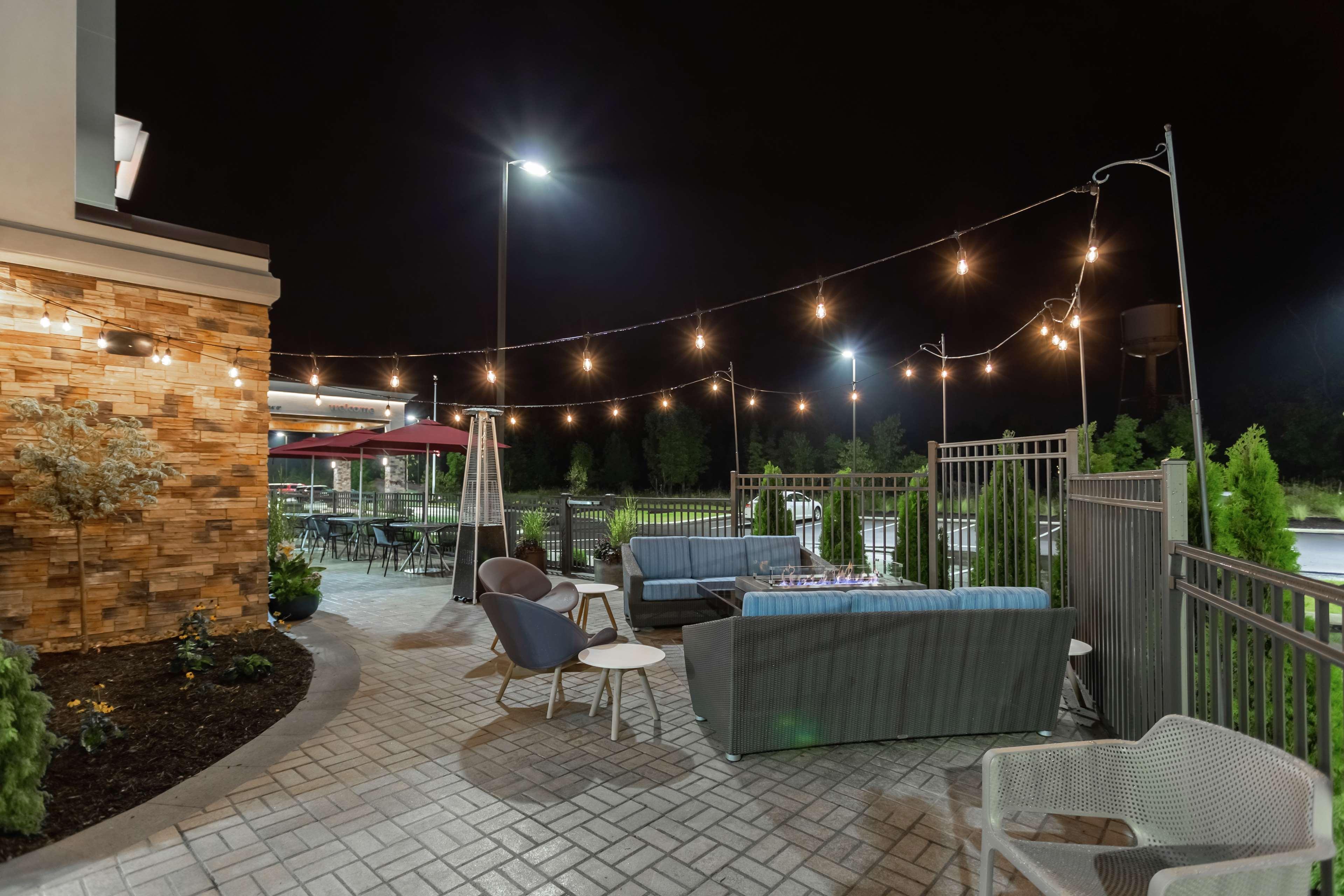 Hampton Inn Madison, Oh Extérieur photo